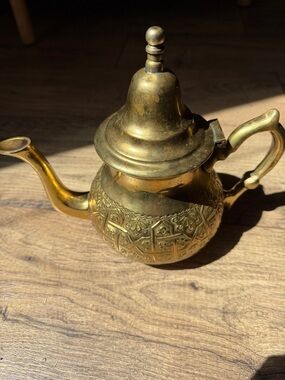 Vintage Moroccan Brass Teapot | Hand-Engraved Iraqui Frères Fes